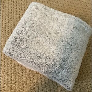 medium grey sherpa blanket